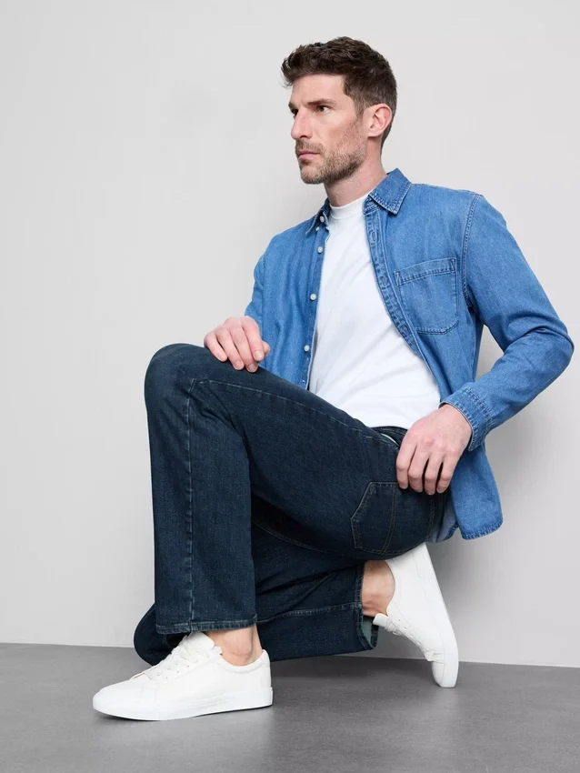 Jeans met rechte pijpen en middelhoge taille