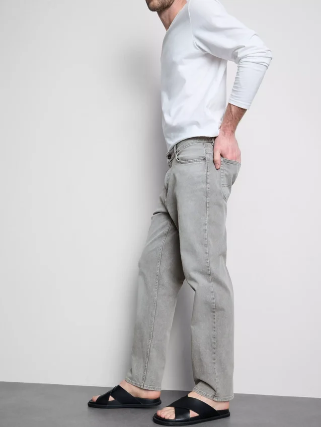Jeans met rechte pijpen en middelhoge taille