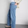 Jeans met rechte pijpen en middelhoge taille