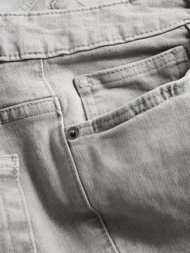 Jeans met rechte pijpen en middelhoge taille