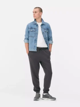 Joggingbroek met elastische tailleband en omgeslagen boorden