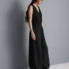 Jumpsuit met V-hals en ballonpijpen