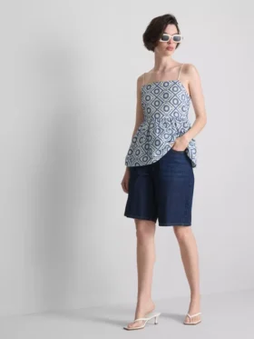 Katoenen cami-top met opengewerkte details