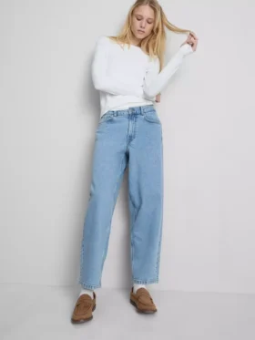 Katoenen denim jeans met hoge taille en taps toelopende pijpen