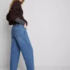Katoenen denim jeans met hoge taille en taps toelopende pijpen