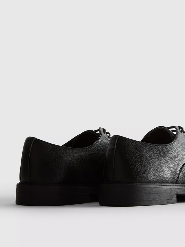Klassieke derbyschoenen