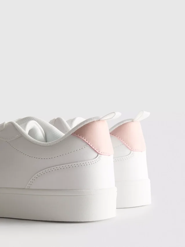 Klassieke lage sneakers
