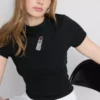 Kort baby-T-shirt met kralen, rijk aan katoen
