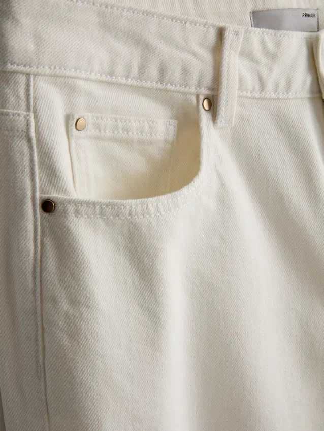 Korte denimjeans met wijde pijpen