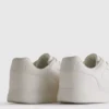 Lage sneakers met inzetstukken