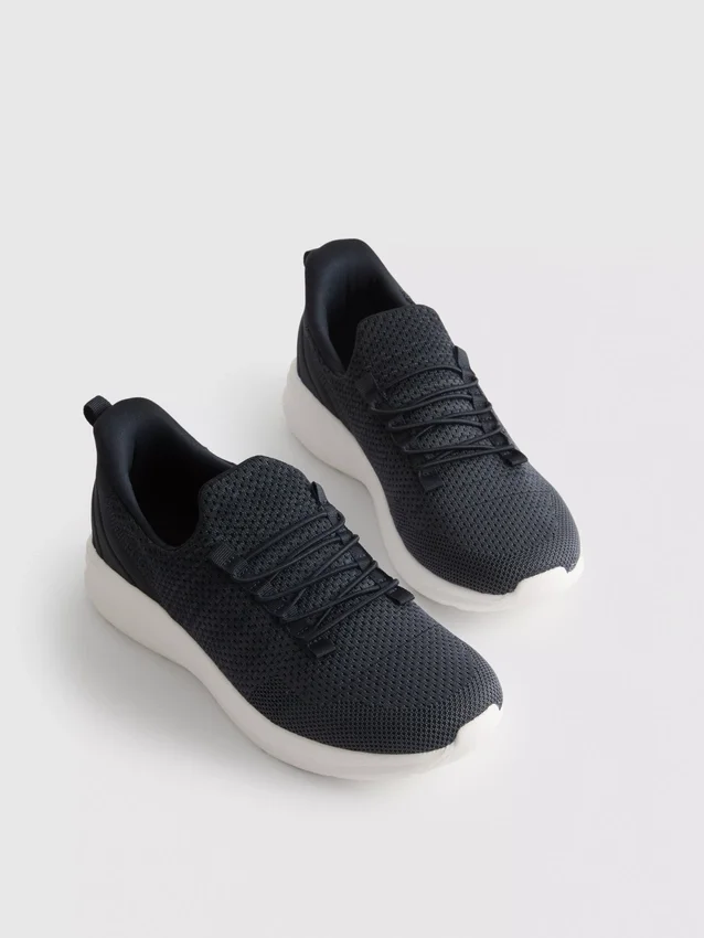 Lage sneakers zonder veters