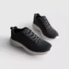 Lage sportschoenen