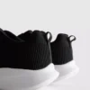 Lage sportschoenen
