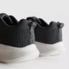 Lage sportschoenen