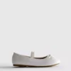 Lakballerina’s met platte schoenen