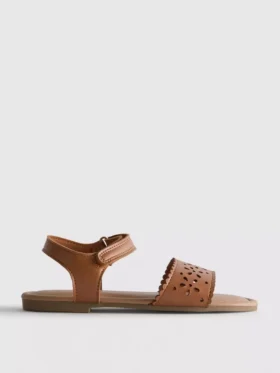 Lasergesneden Sandalen