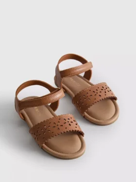 Lasergesneden Sandalen