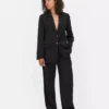 Lila blazer met enkele rij knopen
