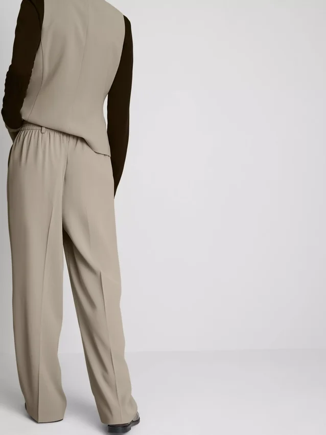 Lila broek met rechte pijpen