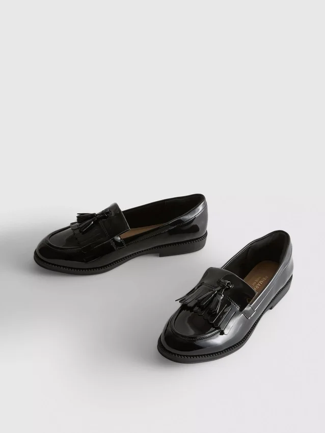 Loafers met brede pasvorm in lakleder