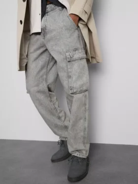 Loszittende cargo-jeans met middelhoge taille