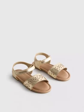 Metallic Sandalen mit lasergesnittenen Details