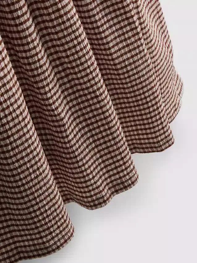 Mini-jurk met gekreukelde textuur
