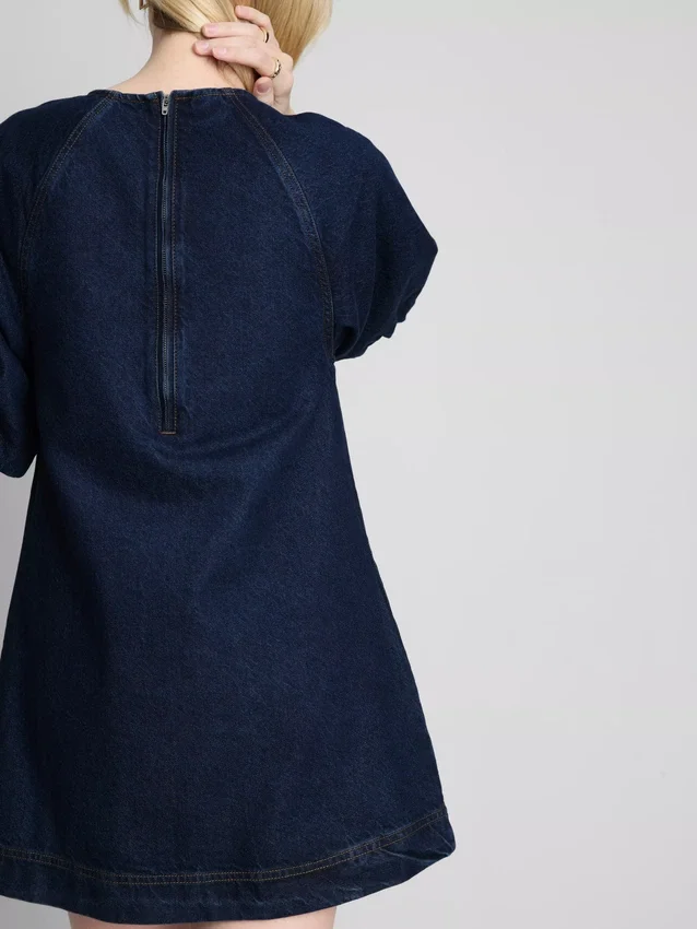 Mini-jurk van katoenen denim met pofmouwtjes