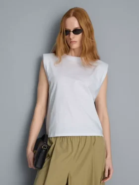 Mouwloos T-shirt met schoudervullingen