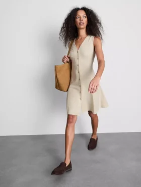 Mouwloze mini-jurk met V-hals