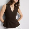 Mouwloze top met V-hals en peplum