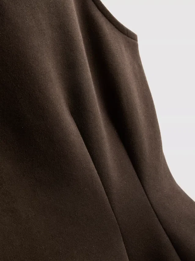 Mouwloze top met V-hals en peplum