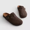 Mule-pantoffels met gesloten teen