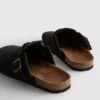 Mule-pantoffels met gesloten teen