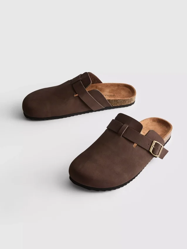 Mule-pantoffels met gesloten teen