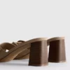Mule-sandalen met blokhak en gesp