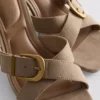 Mule-sandalen met blokhak en gesp