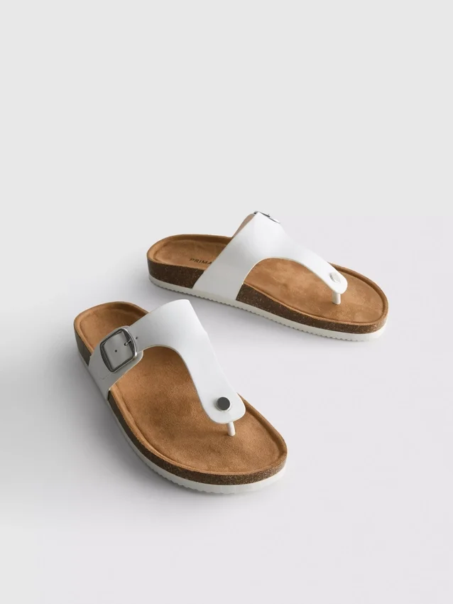 Mule-sandalen met T-band en gesp