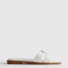 Mules met gedraaide bandjes
