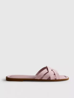 Mules met geweven bandjes