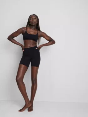 Naadloze bumlift-short