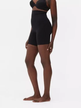 Naadloze bumlift-short