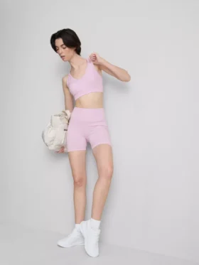 Naadloze crop top met gekruiste rug voor sport