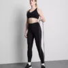 Naadloze crop top met gekruiste rug voor sport