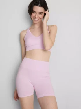 Naadloze crop top met gekruiste rug voor sport