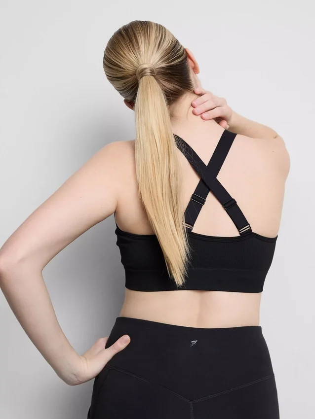 Naadloze crop top met gekruiste rug voor sport