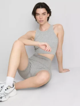 Naadloze geribde crop-top