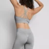Naadloze, glanzende sportshort