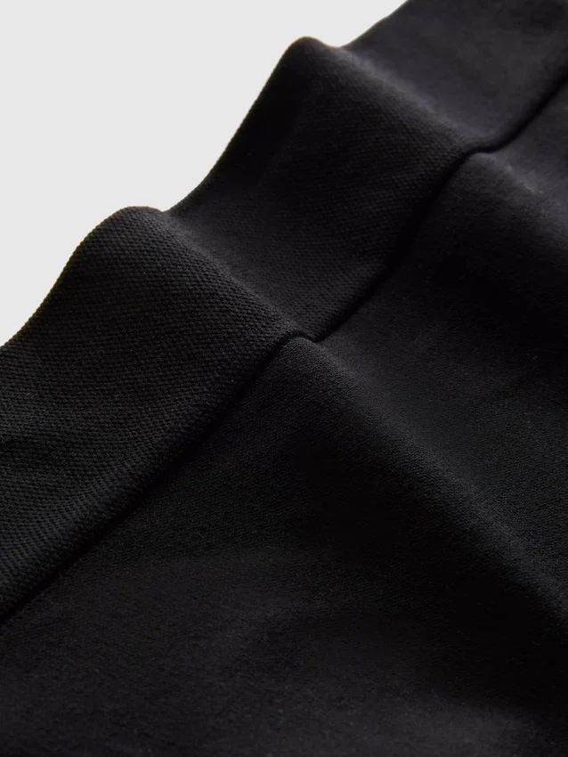 Naadloze shapewear-string