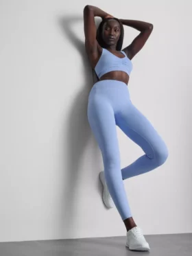 Naadloze sportlegging